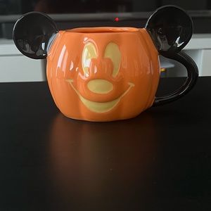 Mickey Mouse Halloween mug 🎃